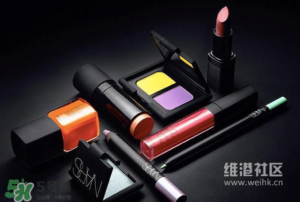 tom ford和nars哪個(gè)好？tom ford和nars唇膏口紅對(duì)比