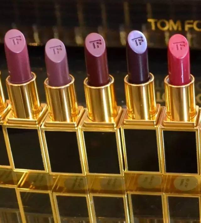 tom ford和迪奧哪個好？tom ford口紅和dior口紅哪個好？