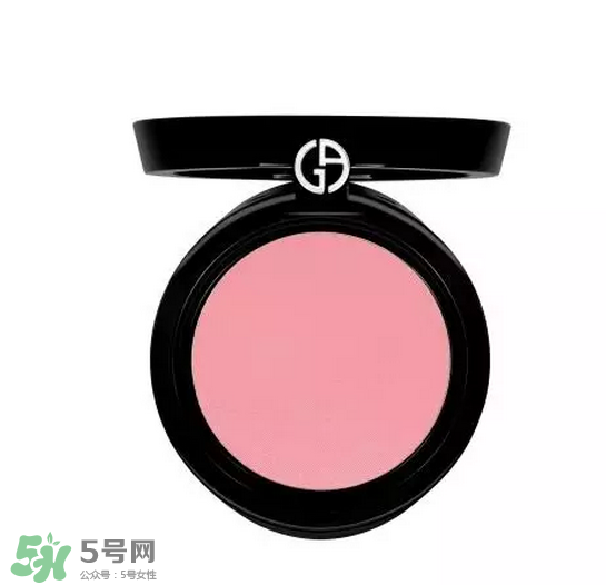 tom ford和阿瑪尼哪個(gè)好？tom ford和阿瑪尼口紅唇釉哪個(gè)好？
