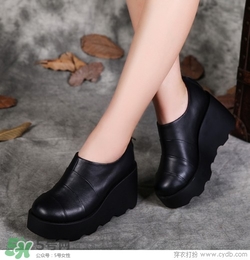 3月份穿什么鞋子？三月份穿什么鞋？