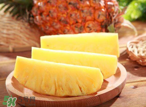 鳳梨吃之前用鹽水泡嗎？鳳梨為什么要用鹽水泡？