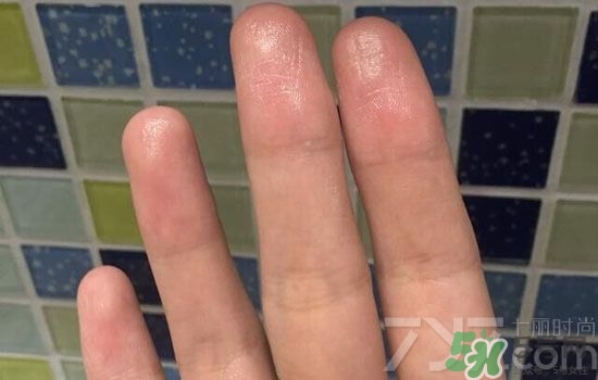 安耐曬金瓶怎么樣？安耐曬金瓶好用嗎？