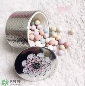 散粉會浮粉嗎？散粉浮粉怎么辦？