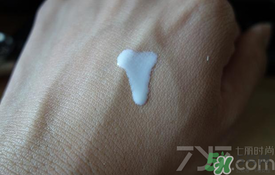 安耐曬金瓶怎么樣？安耐曬金瓶好用嗎？