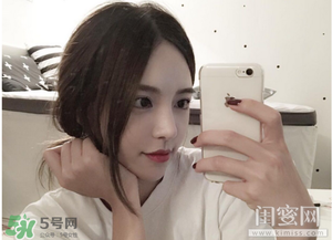 煙熏玫瑰色適合什么膚色？煙熏玫瑰色口紅適合黃皮嗎？