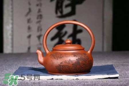 剛買(mǎi)的紫砂壺怎么清洗？新買(mǎi)的紫砂壺怎么清洗？