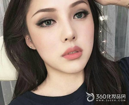 干玫瑰色適合什么膚色？干玫瑰色口紅適合黃皮嗎？