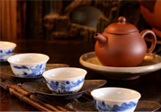 紫砂壺怎么養(yǎng)包漿最快？如何養(yǎng)壺使包漿更漂亮？