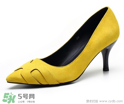 4月份穿什么鞋子？四月份鞋子搭配