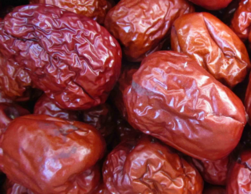 干紅棗發(fā)黑能吃嗎？紅棗過期變黑能吃嗎？