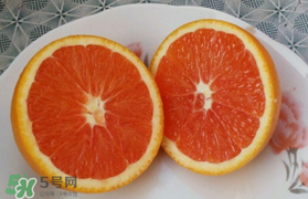 橙子里有紅絲能吃嗎？橙子里有紅絲的是什么？