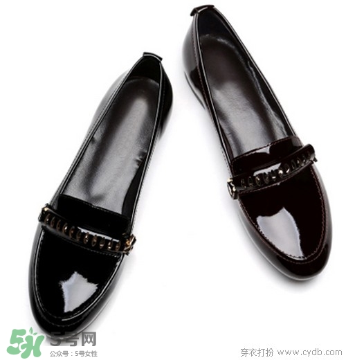 4月份穿什么鞋子？四月份鞋子搭配