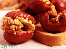 紅棗夾核桃叫什么名字？紅棗里面包著核桃叫啥？