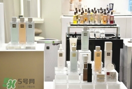 the ginza化妝水粉色和藍色哪個好？the ginza化妝水粉色藍色區(qū)別