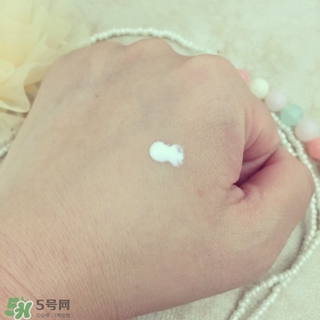 za隔離霜多少錢(qián)?za隔離霜專柜價(jià)格