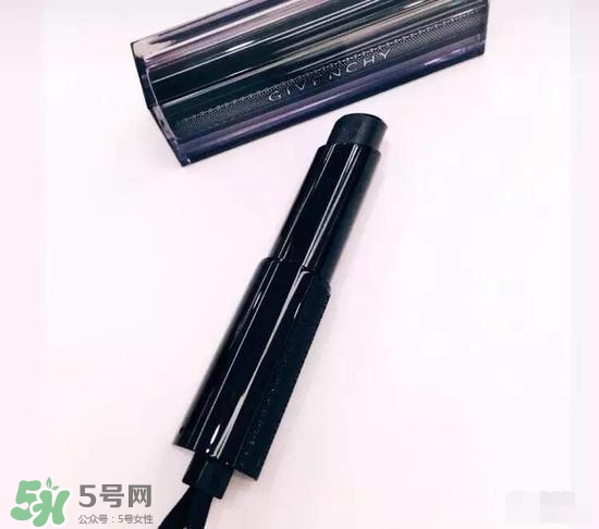 啞光和水潤哪個好？啞光口紅和水潤口紅區(qū)別