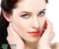 玻尿酸隆鼻會(huì)變形嗎？玻尿酸隆鼻會(huì)碰歪嗎？