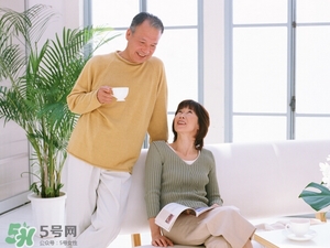 安全期吃避孕藥會怎樣？安全期吃避孕藥月經(jīng)推遲嗎？