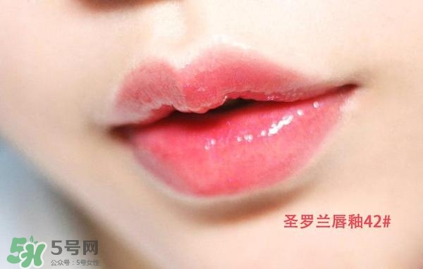 ysl鏡面唇釉和黑管唇釉哪個(gè)好？ysl鏡面唇釉和黑管唇釉區(qū)別