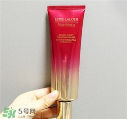 雅詩蘭黛紅石榴洗面奶好用嗎？雅詩蘭黛紅石榴洗面奶怎么樣？