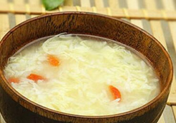 酒釀蛋真能豐胸嗎？酒釀蛋怎么吃豐胸？