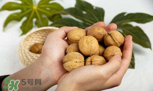 核桃酒孕婦能吃嗎？核桃酒下奶嗎？