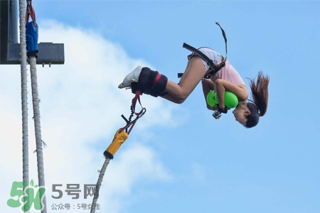 蹦極有體重限制嗎？蹦極對體重有要求嗎？