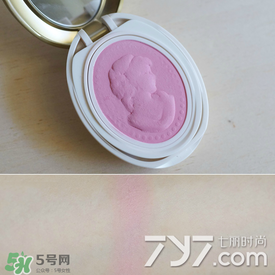 紫色腮紅哪個(gè)牌子好？紫色腮紅推薦