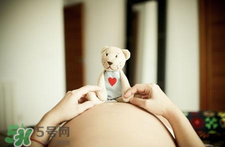 懷孕期間同房對胎兒有什么影響？懷孕期間同房的正確姿勢圖片