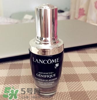 蘭蔻大眼精華和雅詩蘭黛小棕瓶哪個好？蘭蔻大眼精華和小棕瓶對比