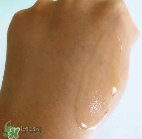 蘭蔻大眼精華和雅詩(shī)蘭黛小棕瓶哪個(gè)好？蘭蔻大眼精華和小棕瓶對(duì)比
