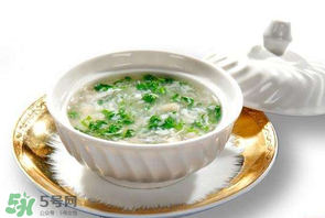 薺菜和魚可以一起吃嗎？薺菜能和魚一起吃嗎？