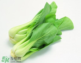薺菜和青菜哪個(gè)營(yíng)養(yǎng)價(jià)值高？青菜和薺菜有什么分別？