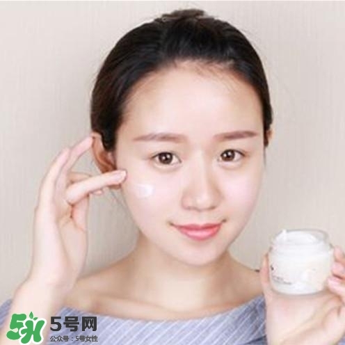 睡眠面膜使用誤區(qū)？睡眠面膜的錯(cuò)誤用法？