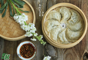 薺菜素餃子怎么做？薺菜素餡餃子怎么做好吃？