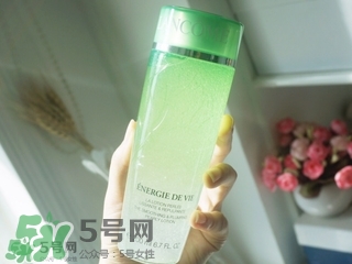 蘭蔻氣泡水適合什么年齡？蘭蔻氣泡水適合年齡