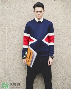 男士衛(wèi)衣里面穿什么？男士衛(wèi)衣怎么搭配好看？