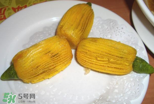 枇杷可以和海鮮能一起吃嗎？枇杷和海鮮一起吃吃好嗎？