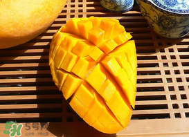 芒果為什么會變黑？芒果為什么有黑點？