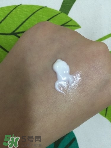 玉澤和雅漾哪個(gè)好？玉澤和雅漾對(duì)比