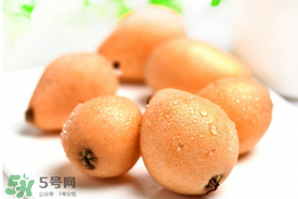 枇杷和姜能一起吃嗎？枇杷和生姜能一起煮嗎？