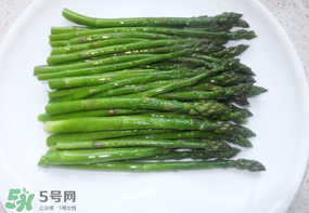 蘆筍能放多久？蘆筍放久了還能吃嗎？