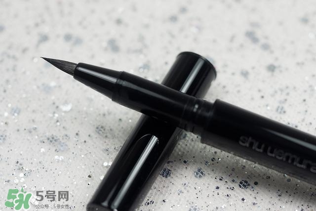 植村秀眼線液怎么安裝？植村秀眼線液安裝方法