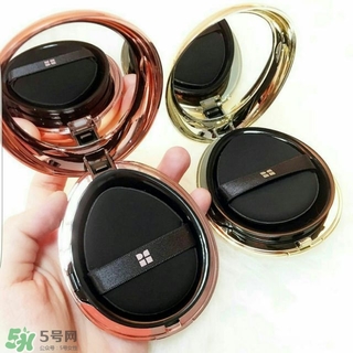 flowfushi氣墊粉色和金色哪個(gè)好？flowfushi氣墊粉色金色對比