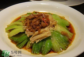 薺菜和金針菇能一起吃嗎？薺菜能和金針菇一起炒嗎？