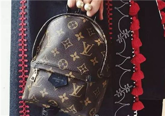 lv雙肩包怎么看真假？lv雙肩包真假辨別