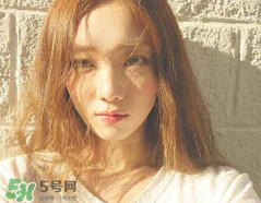 李圣經(jīng)同款美瞳 李圣經(jīng)美瞳什么牌子？