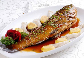 皮膚過敏可以吃魚嗎？皮膚過敏能不能吃魚？