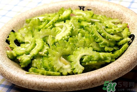 苦瓜和薺菜能一起吃嗎？薺菜和苦瓜能一起炒嗎？