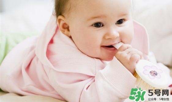 寶寶咳嗽可以吃雞蛋嗎？寶寶咳嗽老不好怎么辦？